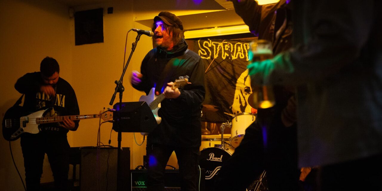 Review and Photos: Stray Scene, Bad Luck Brian and Deep Sea Daggers at The Cask