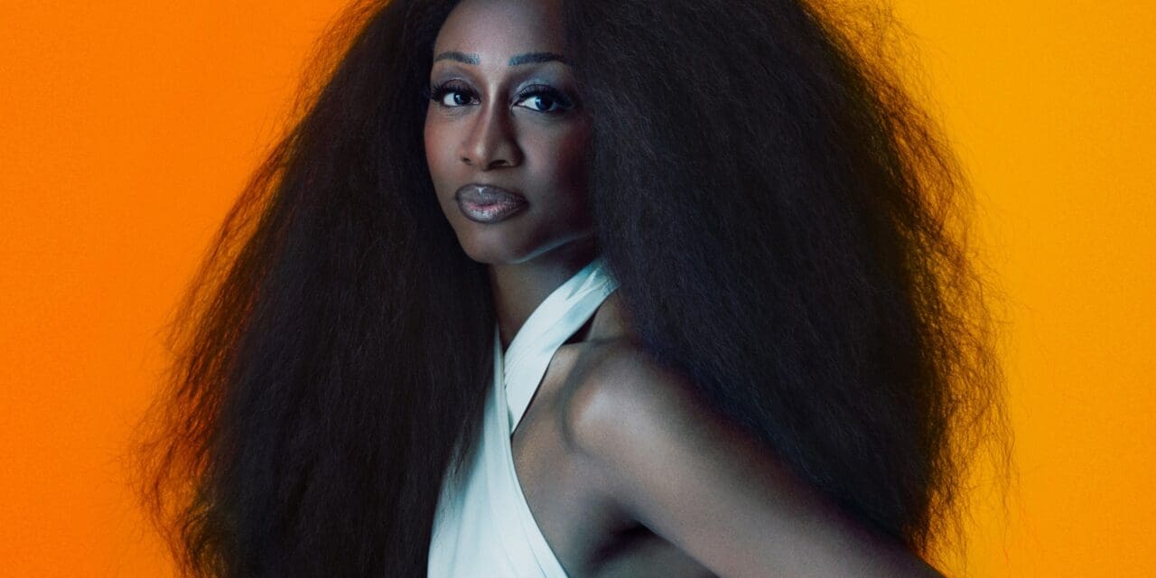 British Soul Star Beverley Knight joins Gary Barlow on tour