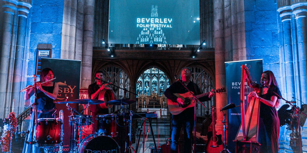Review & Photos: Beverley Folk Festival – Ranagri + Ellie Gowers