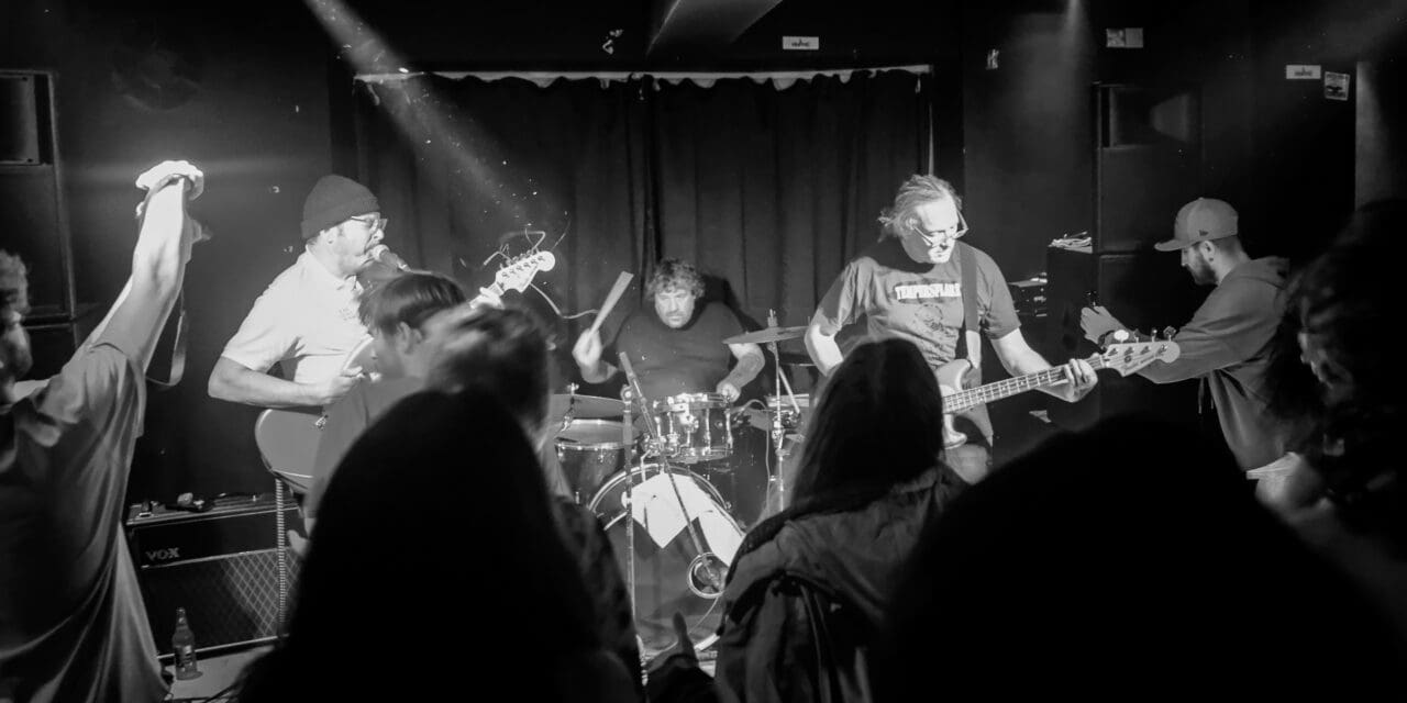 Tempersflare, The Black Ravines and Breaking Suns at The Cask Club, Scarborough